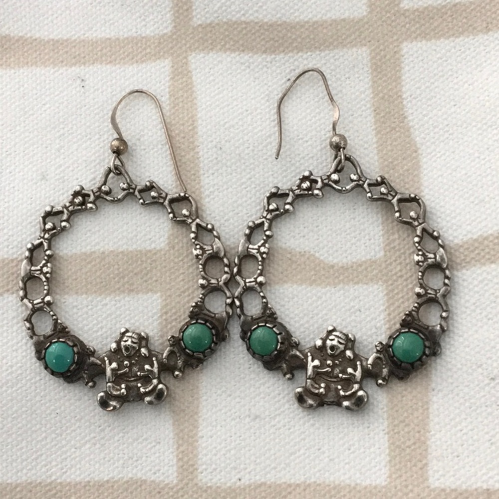 Vintage Native American StoryTeller Sterling Earrings